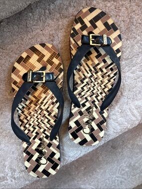 Cole Haan Black Strap Patterned Women's Flip Flops